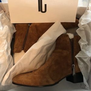 Balmain Anthos Suede Boots